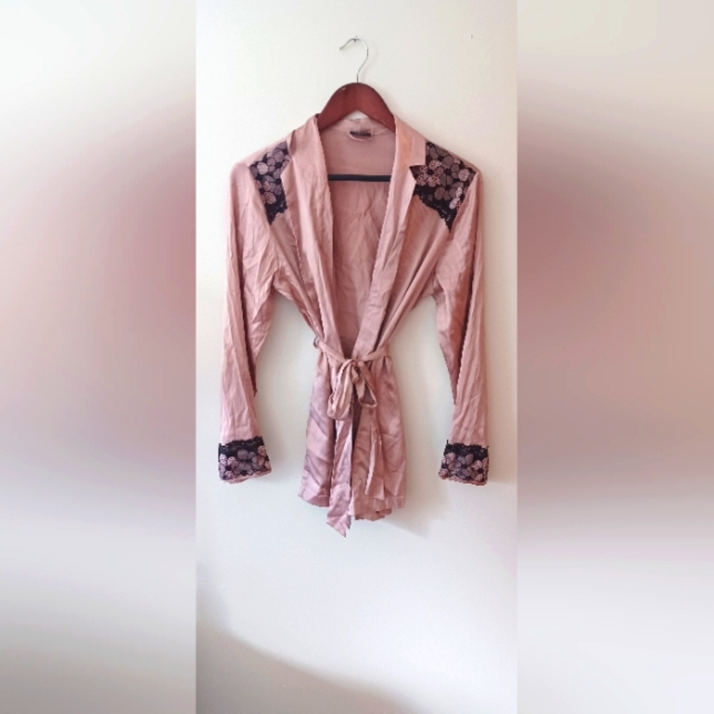 La Perla pink and black lace robe size 2